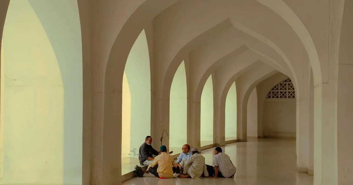 Sharing Islam Basics: A Practical Guide to Explain Islam Simply 1 Sharing Islam Basics: A Practical Guide to Explain Islam Simply