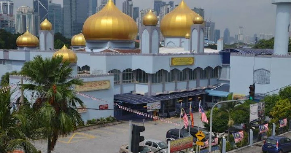 Masjid Al-Akram Datuk Keramat