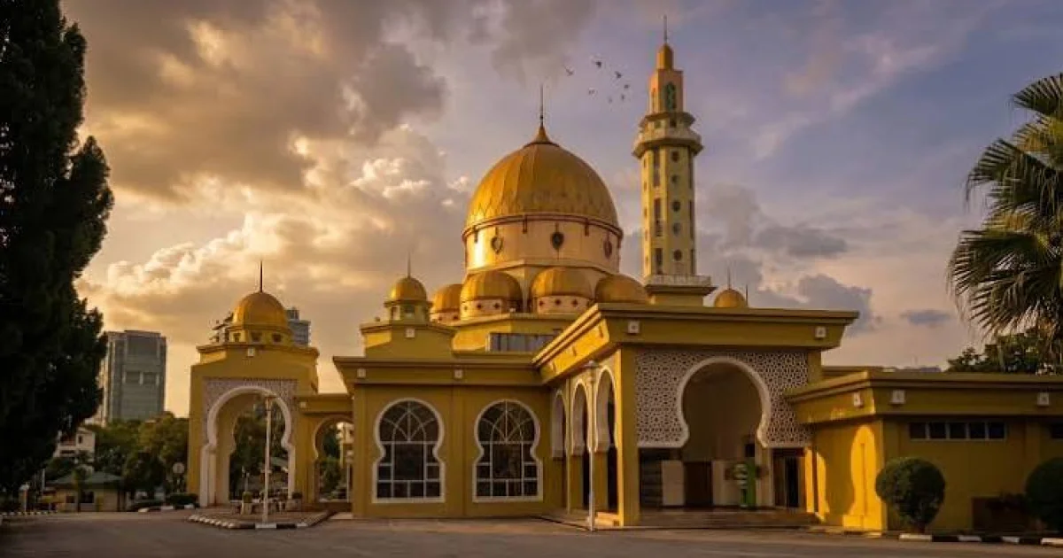 Mosque Header