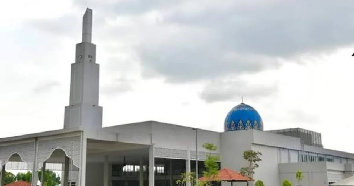 Saujana Putra Mosque