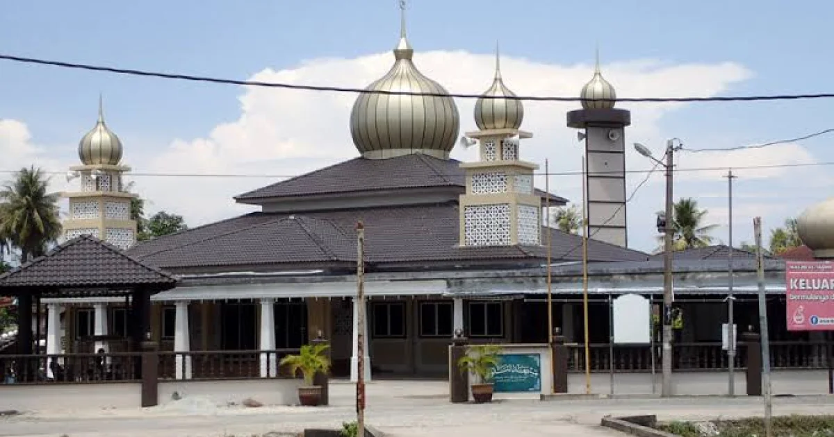 Masjid At-Taqwa, Selarong Batang