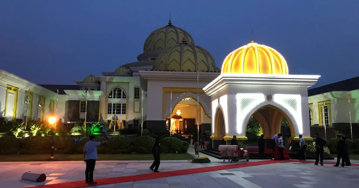 Mosque Header